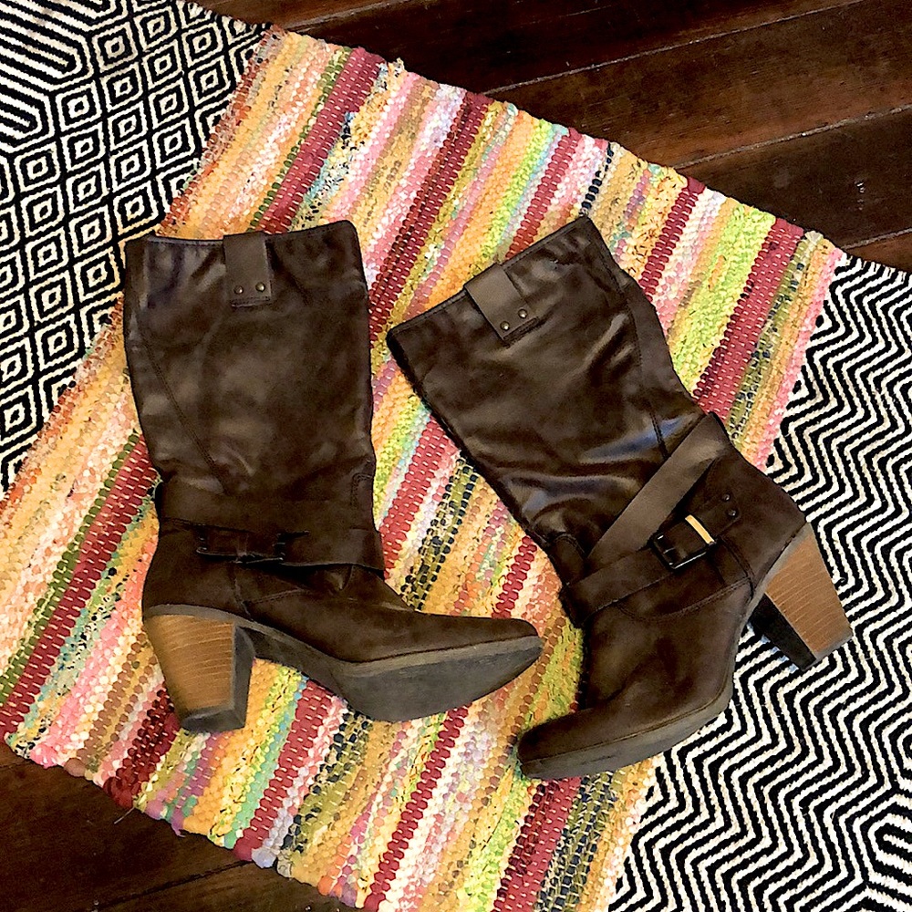 Brown Heeled Boots.